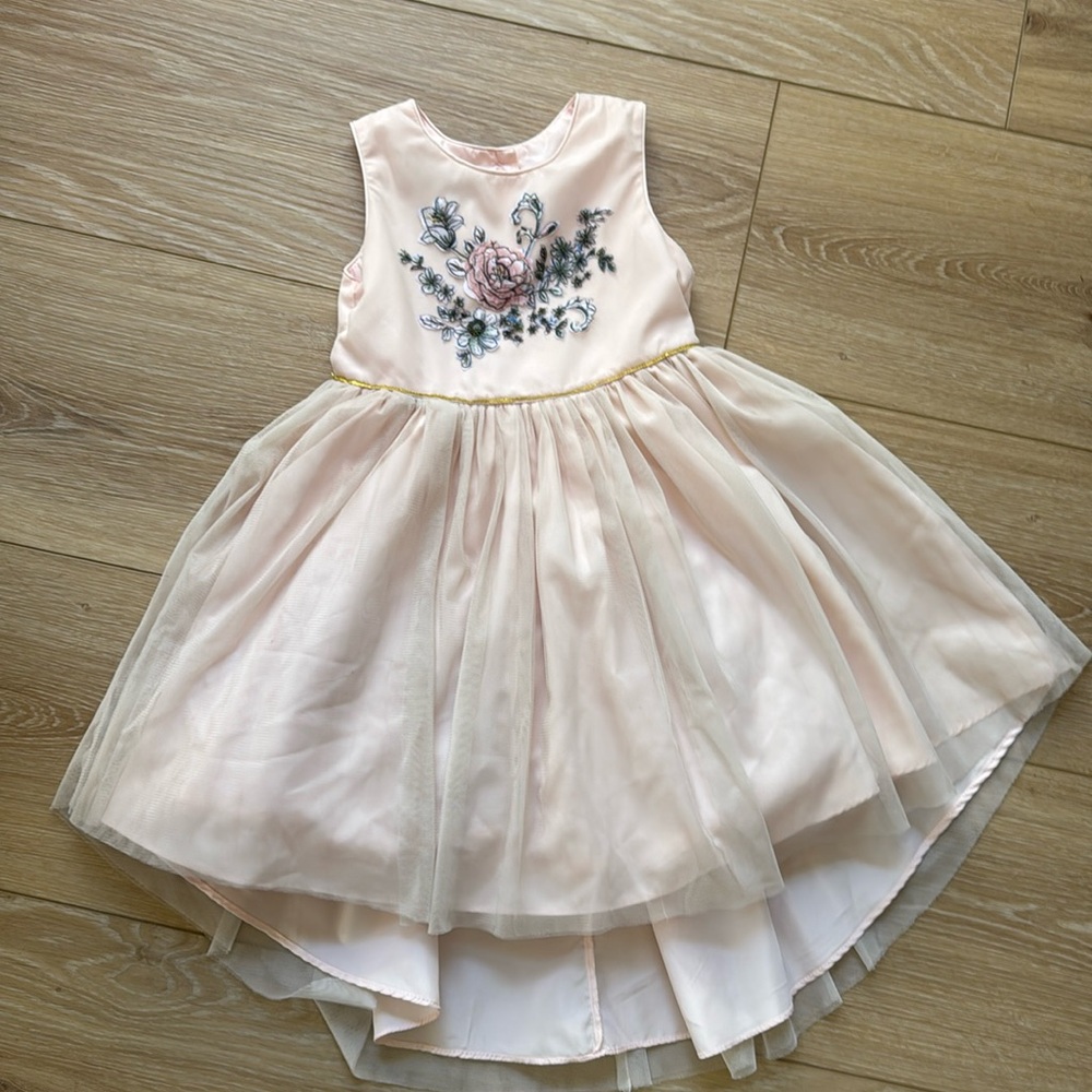 Pippa & Julie Tulle light pink dress